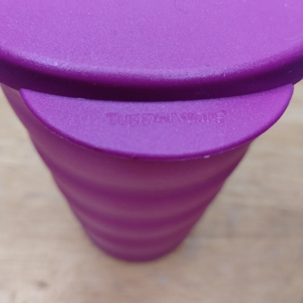 New Tupperware impressions 500ML cup with lid and straw hole